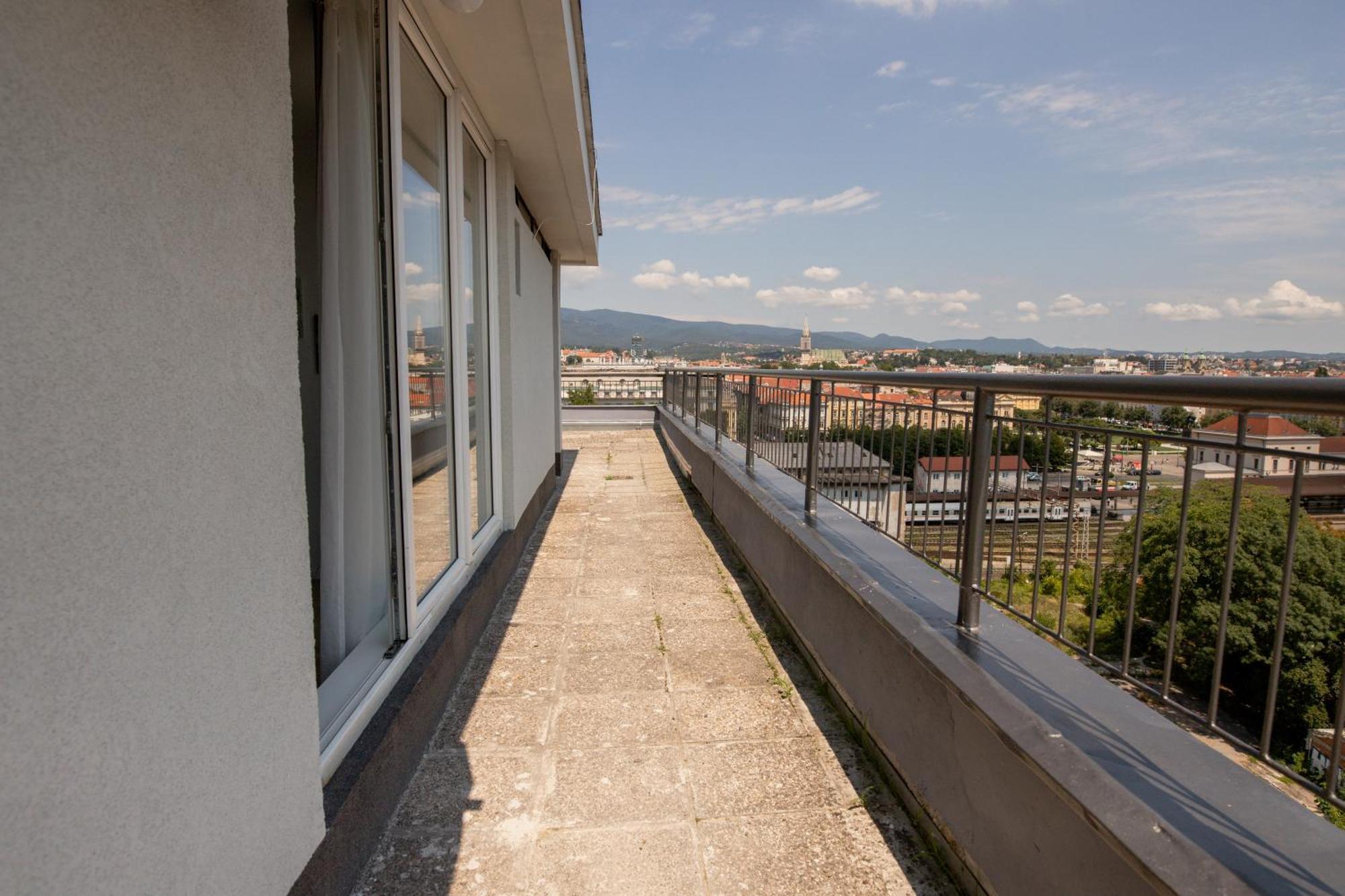 Prime View Apartments Blanca And Lena ザグレブ エクステリア 写真